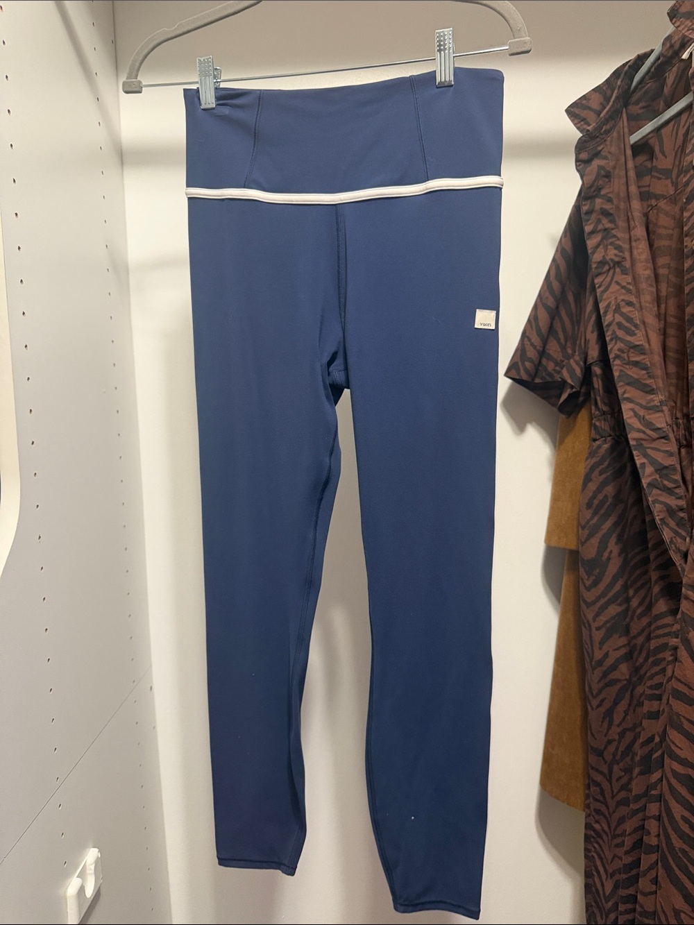 Vuori Navy Leggings with White Waist Trim